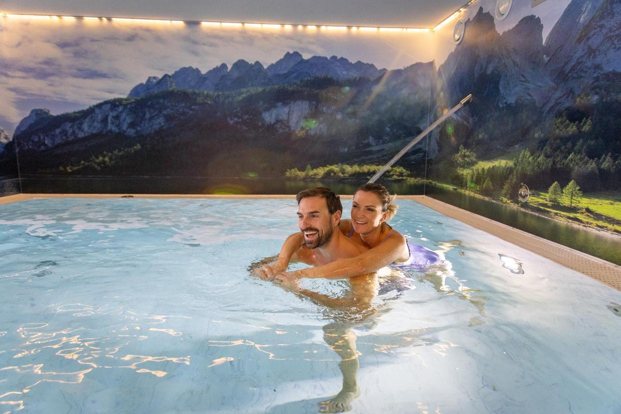 Apart- Und Wellnesshotel Dachsteinresort Russbach am Pass Gschütt Exterior foto
