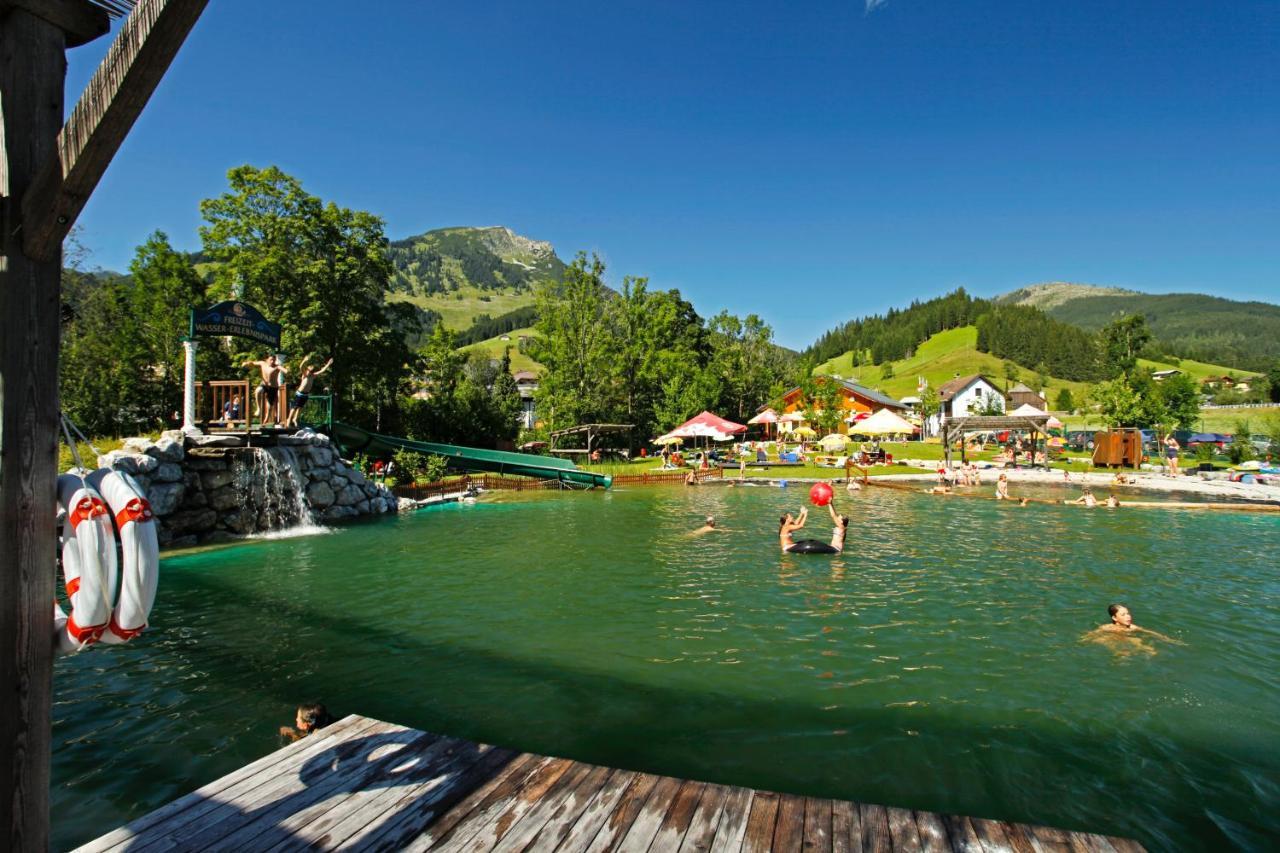 Apart- Und Wellnesshotel Dachsteinresort Russbach am Pass Gschütt Exterior foto